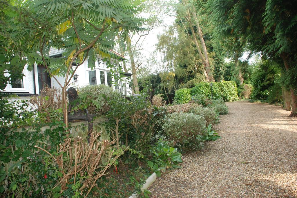 Greenhollow Otel Gravesend Oda fotoğraf